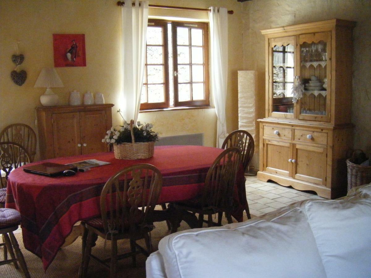 Bed and Breakfast Les Lutins Sainte-Ruffine Exterior foto